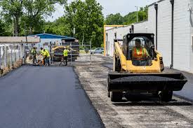 Best Gravel Driveway Installation  in Hilton, NY